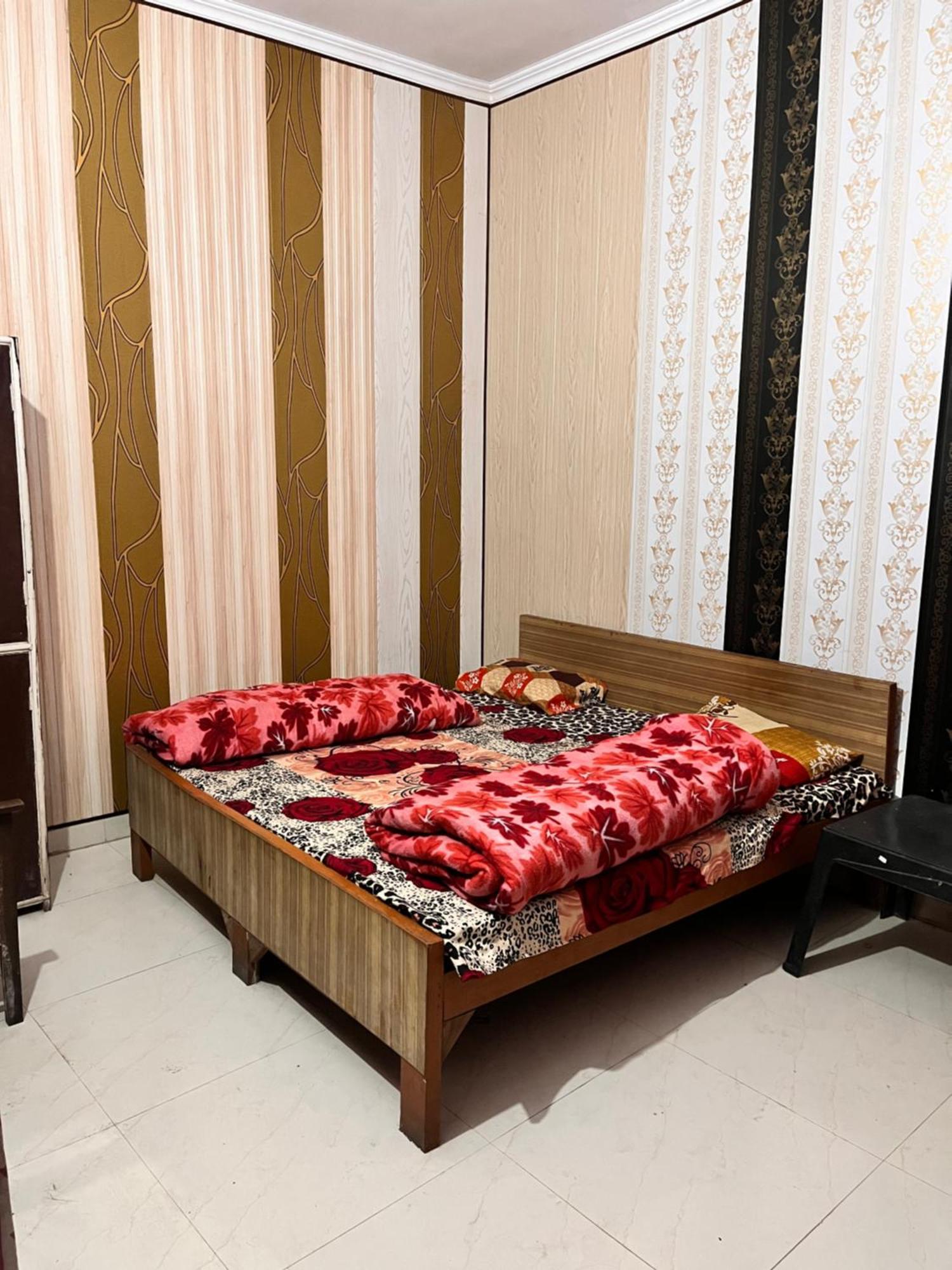 Hotel Pushpanjali Haldwāni المظهر الخارجي الصورة