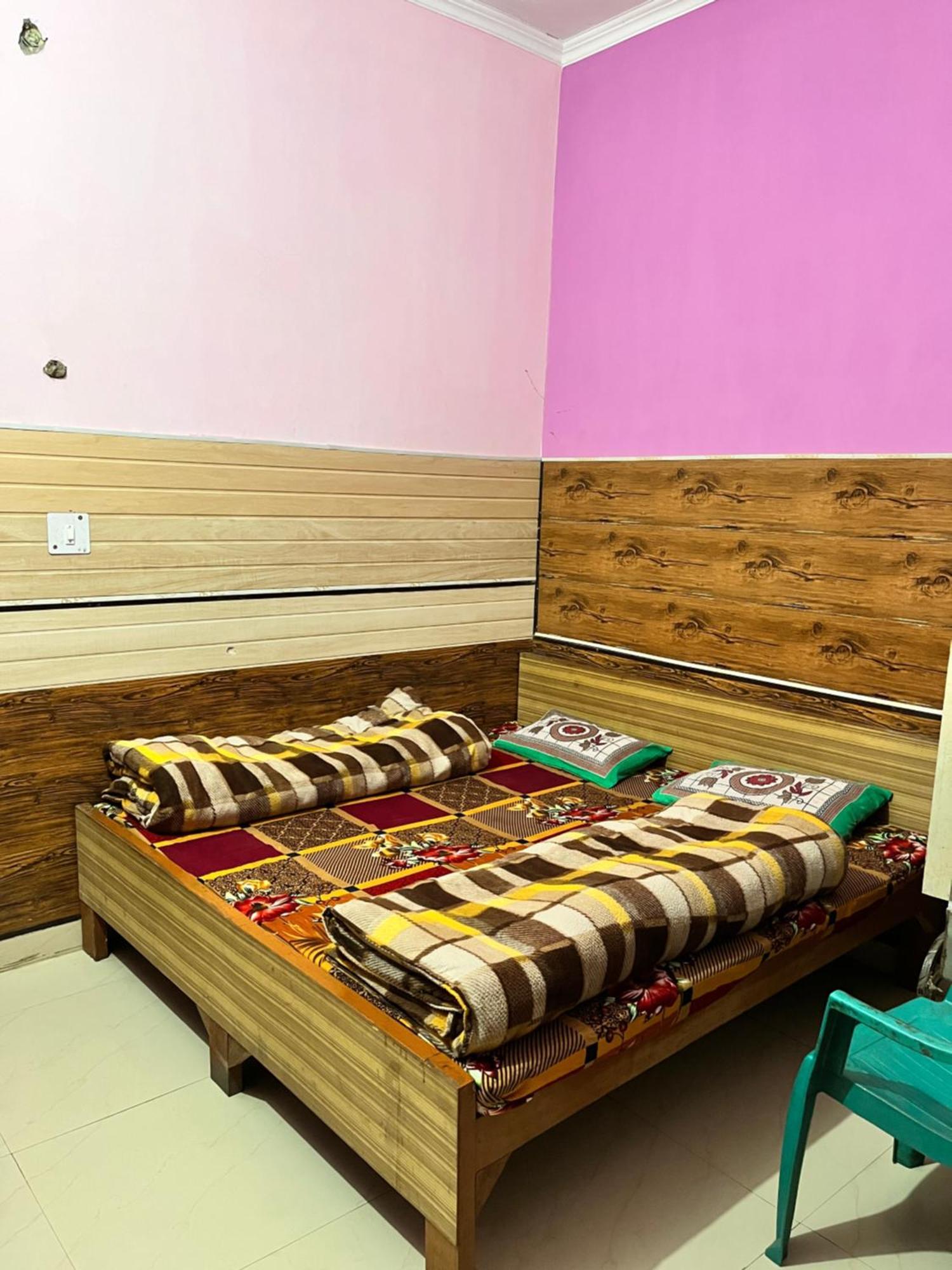 Hotel Pushpanjali Haldwāni المظهر الخارجي الصورة
