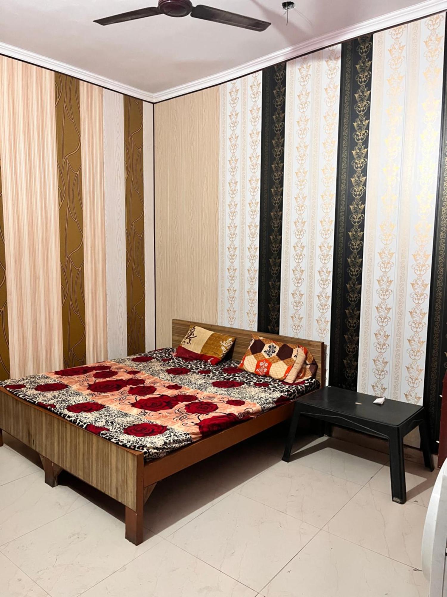 Hotel Pushpanjali Haldwāni المظهر الخارجي الصورة