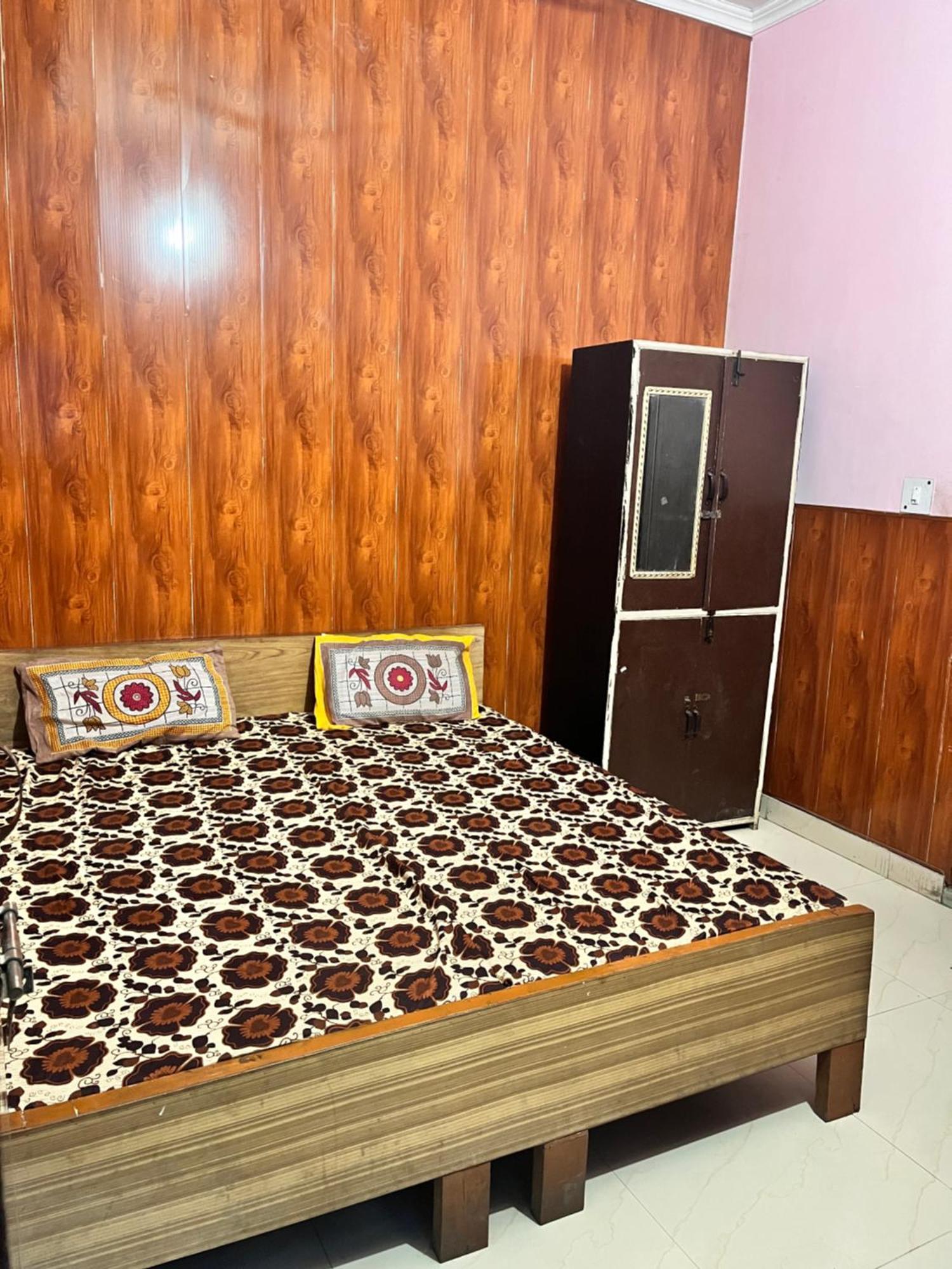 Hotel Pushpanjali Haldwāni المظهر الخارجي الصورة